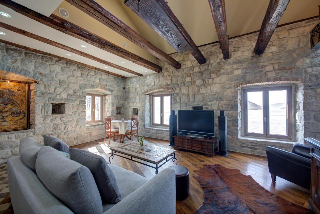 Kazerma Apartment Perast Exteriör bild