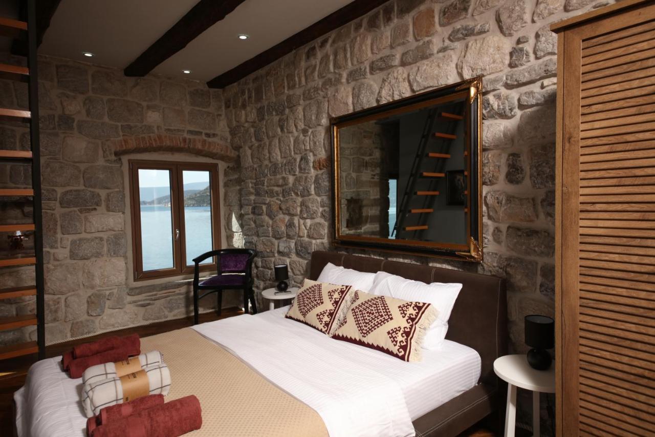 Kazerma Apartment Perast Exteriör bild