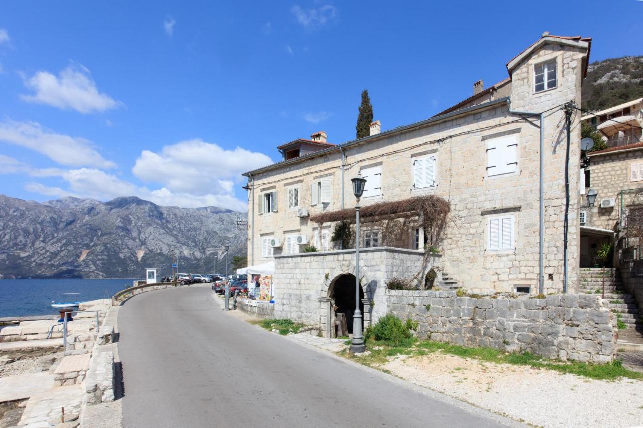 Kazerma Apartment Perast Exteriör bild