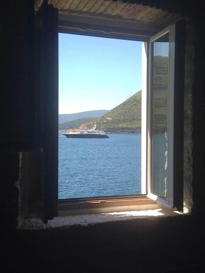 Kazerma Apartment Perast Exteriör bild